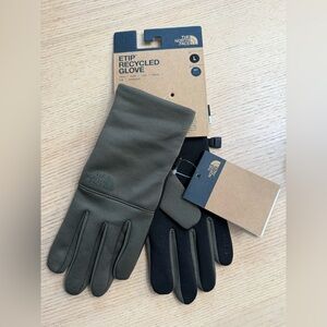 BRAND NEW 2025 The North Face ETIP Winter Gloves (Olive, Men’s sz Large)